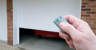 Купить автоматику для рулонных ворот Губаха, цена от 2729 руб.